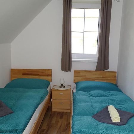 Kimy Home Mojmírovce Екстериор снимка