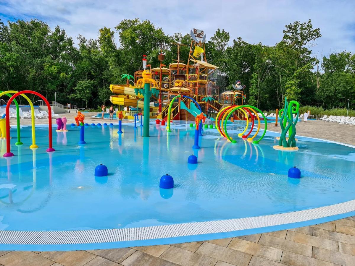 Kimy Home Mojmírovce Екстериор снимка