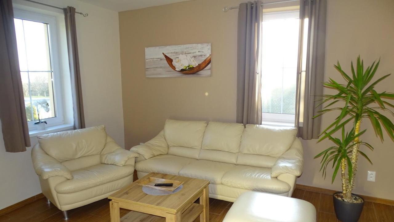 Kimy Home Mojmírovce Екстериор снимка
